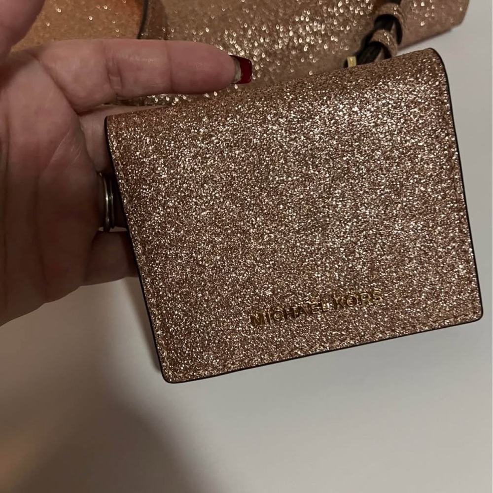 Michael Kors Glittery pink Gold Women's crossbody and matching wallet Set - Picture 7 of 7